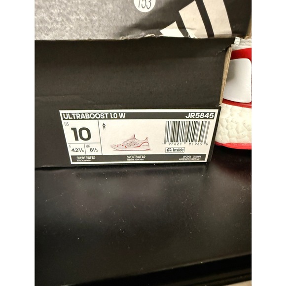 NWT Adidas Ultraboost 1.0 Women's 10- White & Red Heart Print- Limited Release - Picture 2 of 9